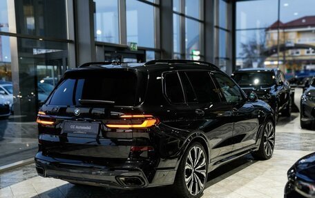 BMW X7, 2025 год, 15 977 777 рублей, 31 фотография