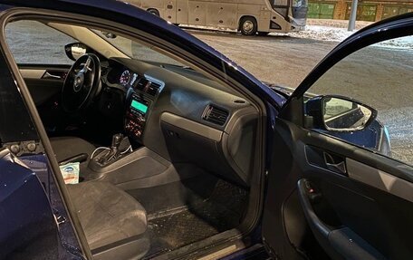 Volkswagen Jetta VI, 2012 год, 915 000 рублей, 18 фотография