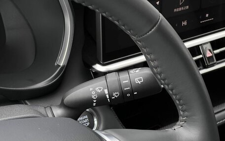 Toyota Highlander, 2025 год, 5 490 000 рублей, 14 фотография