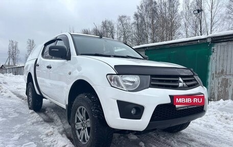Mitsubishi L200 IV рестайлинг, 2013 год, 1 190 000 рублей, 1 фотография