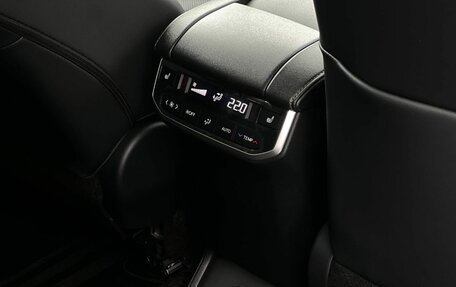 Toyota Highlander, 2025 год, 5 490 000 рублей, 33 фотография