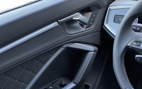 Audi Q3, 2025 год, 4 650 000 рублей, 29 фотография