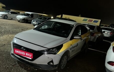 Hyundai Solaris II рестайлинг, 2021 год, 1 085 000 рублей, 3 фотография