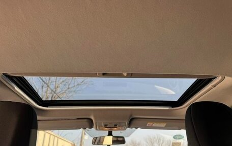 Toyota RAV4, 2019 год, 2 090 000 рублей, 10 фотография