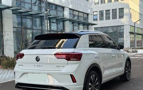 Volkswagen T-Roc R I, 2022 год, 1 652 000 рублей, 4 фотография