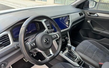 Volkswagen T-Roc R I, 2022 год, 1 652 000 рублей, 9 фотография