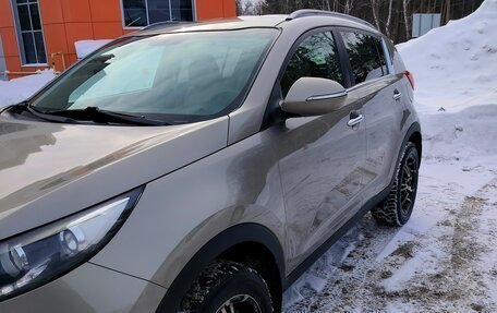 KIA Sportage III, 2010 год, 930 000 рублей, 2 фотография