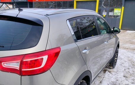 KIA Sportage III, 2010 год, 930 000 рублей, 5 фотография