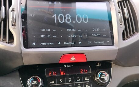 KIA Sportage III, 2010 год, 930 000 рублей, 8 фотография