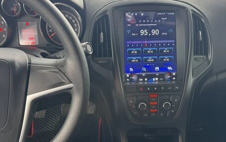 Opel Astra J, 2013 год, 745 000 рублей, 9 фотография