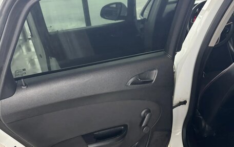 Opel Astra J, 2013 год, 745 000 рублей, 15 фотография