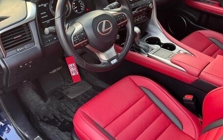 Lexus RX IV рестайлинг, 2022 год, 5 150 000 рублей, 7 фотография