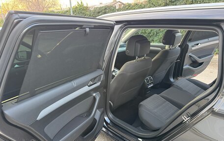 Volkswagen Passat B8 рестайлинг, 2019 год, 1 990 000 рублей, 32 фотография