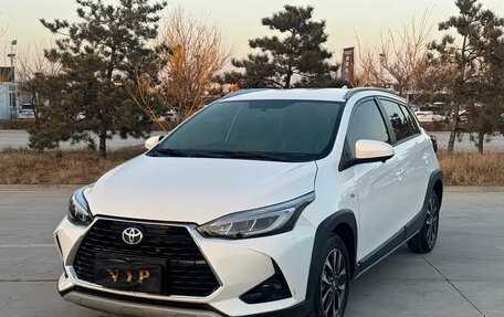 Toyota Yaris XP150 рестайлинг, 2023 год, 1 255 123 рублей, 1 фотография