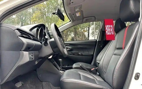 Toyota Yaris XP150 рестайлинг, 2022 год, 1 199 123 рублей, 7 фотография