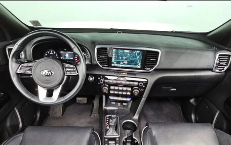 KIA Sportage IV рестайлинг, 2020 год, 2 505 000 рублей, 6 фотография