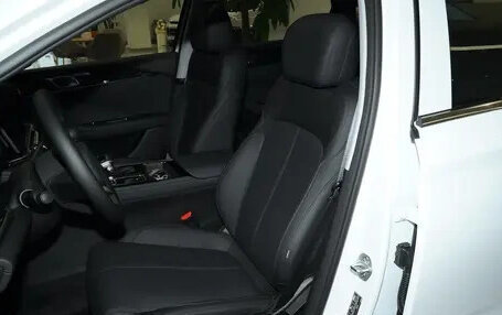 Geely Emgrand, 2026 год, 1 650 060 рублей, 10 фотография