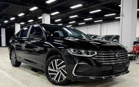 Volkswagen Lavida, 2023 год, 1 640 060 рублей, 2 фотография