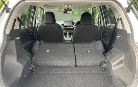 Toyota Raize I, 2021 год, 1 189 000 рублей, 37 фотография