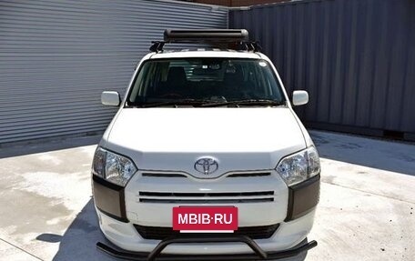 Toyota Probox I, 2019 год, 962 000 рублей, 2 фотография