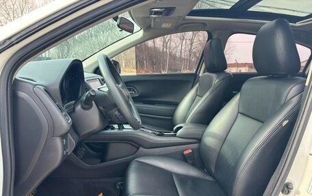 Honda Vezel, 2021 год, 1 246 000 рублей, 14 фотография