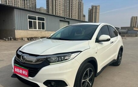 Honda Vezel, 2021 год, 1 246 000 рублей, 1 фотография