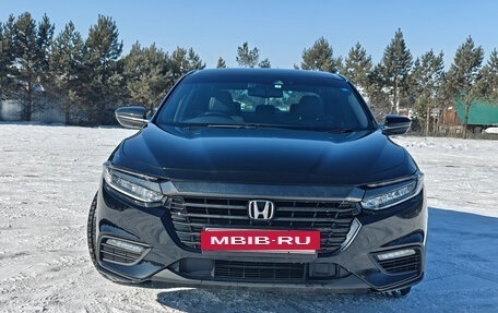 Honda Insight III, 2019 год, 2 000 000 рублей, 2 фотография