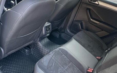 Volkswagen T-Roc I, 2023 год, 1 470 060 рублей, 10 фотография