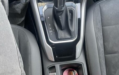 Volkswagen T-Roc I, 2023 год, 1 470 060 рублей, 13 фотография