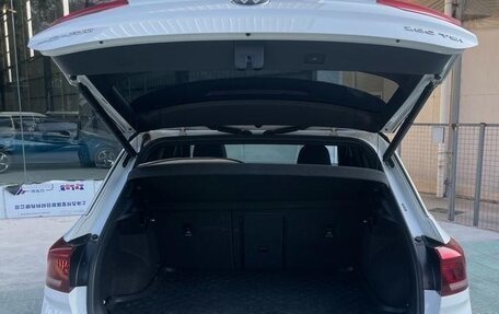 Volkswagen T-Roc I, 2023 год, 1 470 060 рублей, 26 фотография