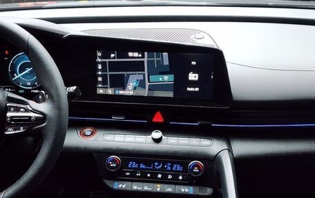 Hyundai Avante, 2023 год, 2 100 000 рублей, 11 фотография