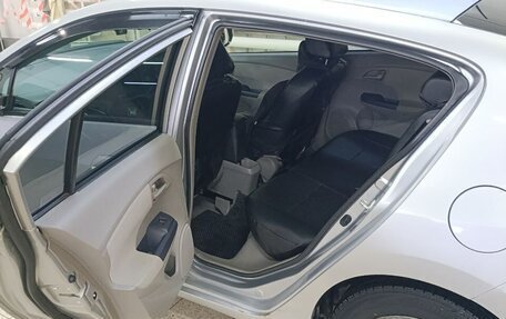 Honda Insight II рестайлинг, 2009 год, 870 000 рублей, 14 фотография