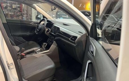 Volkswagen T-Cross I, 2022 год, 1 650 000 рублей, 6 фотография