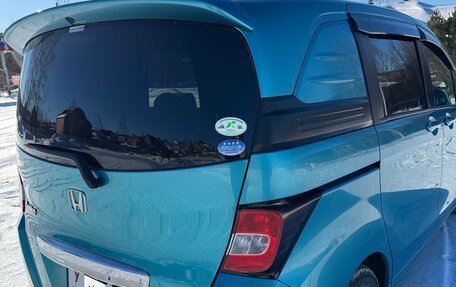 Honda Freed I, 2013 год, 1 310 000 рублей, 2 фотография