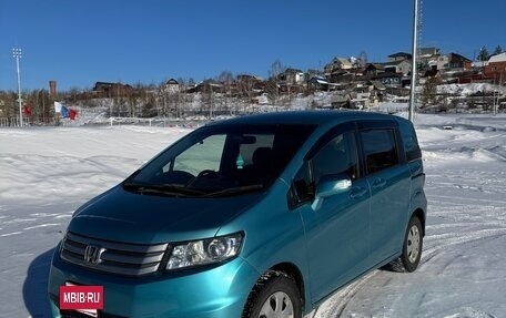 Honda Freed I, 2013 год, 1 310 000 рублей, 12 фотография