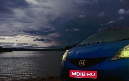 Honda Fit III, 2008 год, 560 000 рублей, 4 фотография