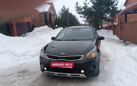 KIA Rio IV, 2020 год, 1 100 000 рублей, 2 фотография