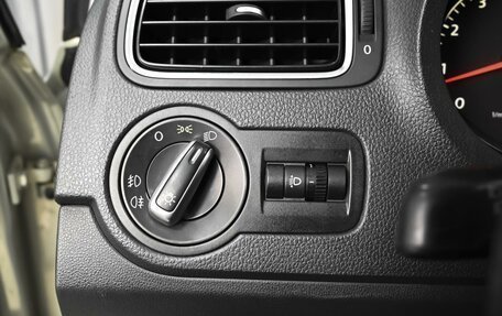 Volkswagen Polo VI (EU Market), 2013 год, 798 000 рублей, 14 фотография