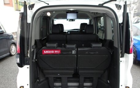 Honda Stepwgn IV, 2022 год, 2 129 000 рублей, 6 фотография