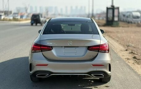 Mercedes-Benz A-Класс, 2022 год, 1 740 000 рублей, 5 фотография