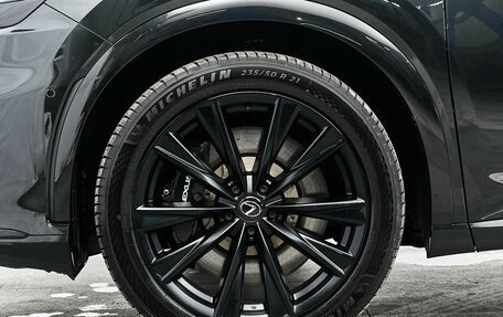 Lexus RX IV рестайлинг, 2023 год, 11 499 000 рублей, 37 фотография