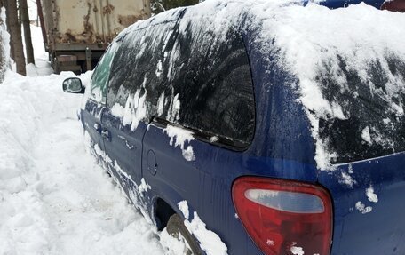 Chrysler Voyager IV, 2004 год, 420 000 рублей, 31 фотография