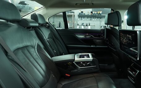 BMW 7 серия, 2019 год, 5 700 000 рублей, 30 фотография