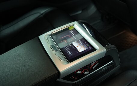 BMW 7 серия, 2019 год, 5 700 000 рублей, 31 фотография