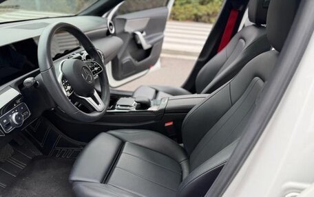 Mercedes-Benz A-Класс, 2022 год, 1 790 000 рублей, 7 фотография