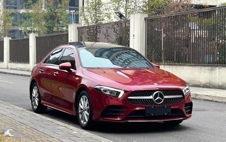 Mercedes-Benz A-Класс, 2022 год, 1 750 009 рублей, 3 фотография