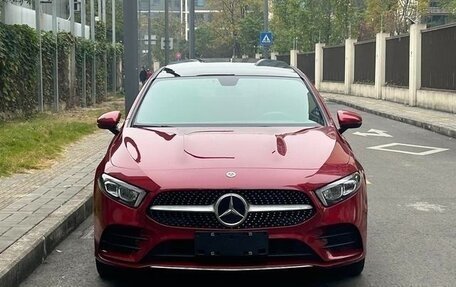 Mercedes-Benz A-Класс, 2022 год, 1 750 009 рублей, 2 фотография