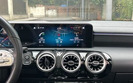 Mercedes-Benz A-Класс, 2022 год, 1 750 009 рублей, 15 фотография