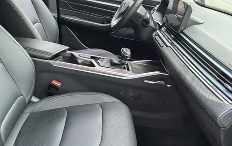 Geely Emgrand, 2022 год, 1 060 000 рублей, 10 фотография