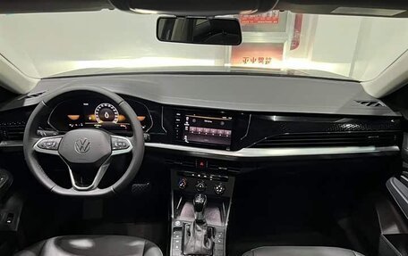 Volkswagen Passat B8 рестайлинг, 2023 год, 2 170 000 рублей, 10 фотография